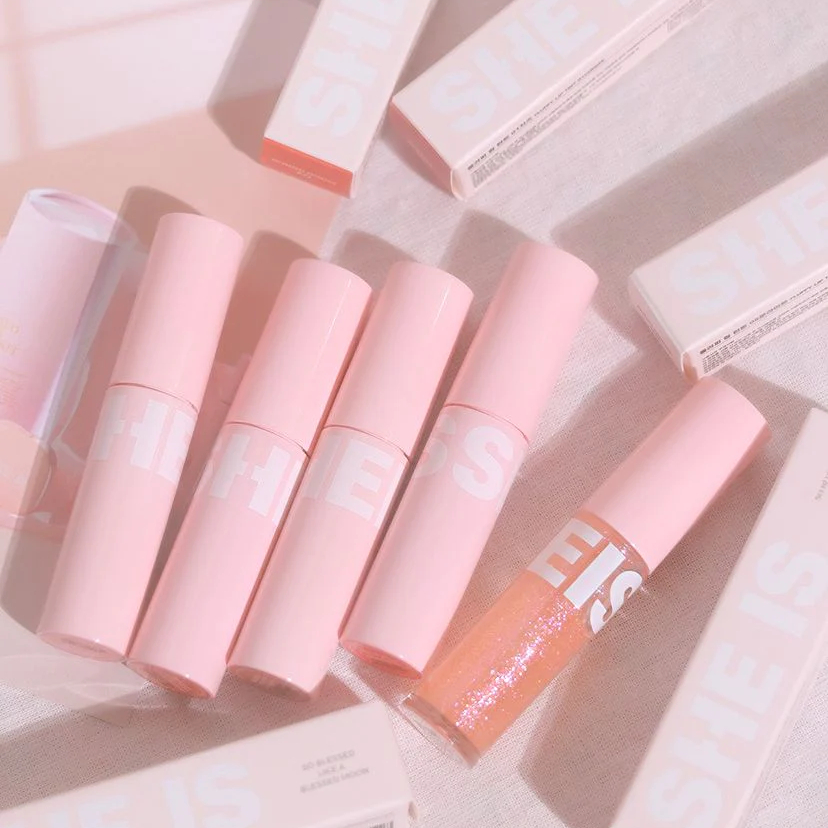 BLESSED MOON Fluffy Lip Tint 03 Love Lie - Image 17