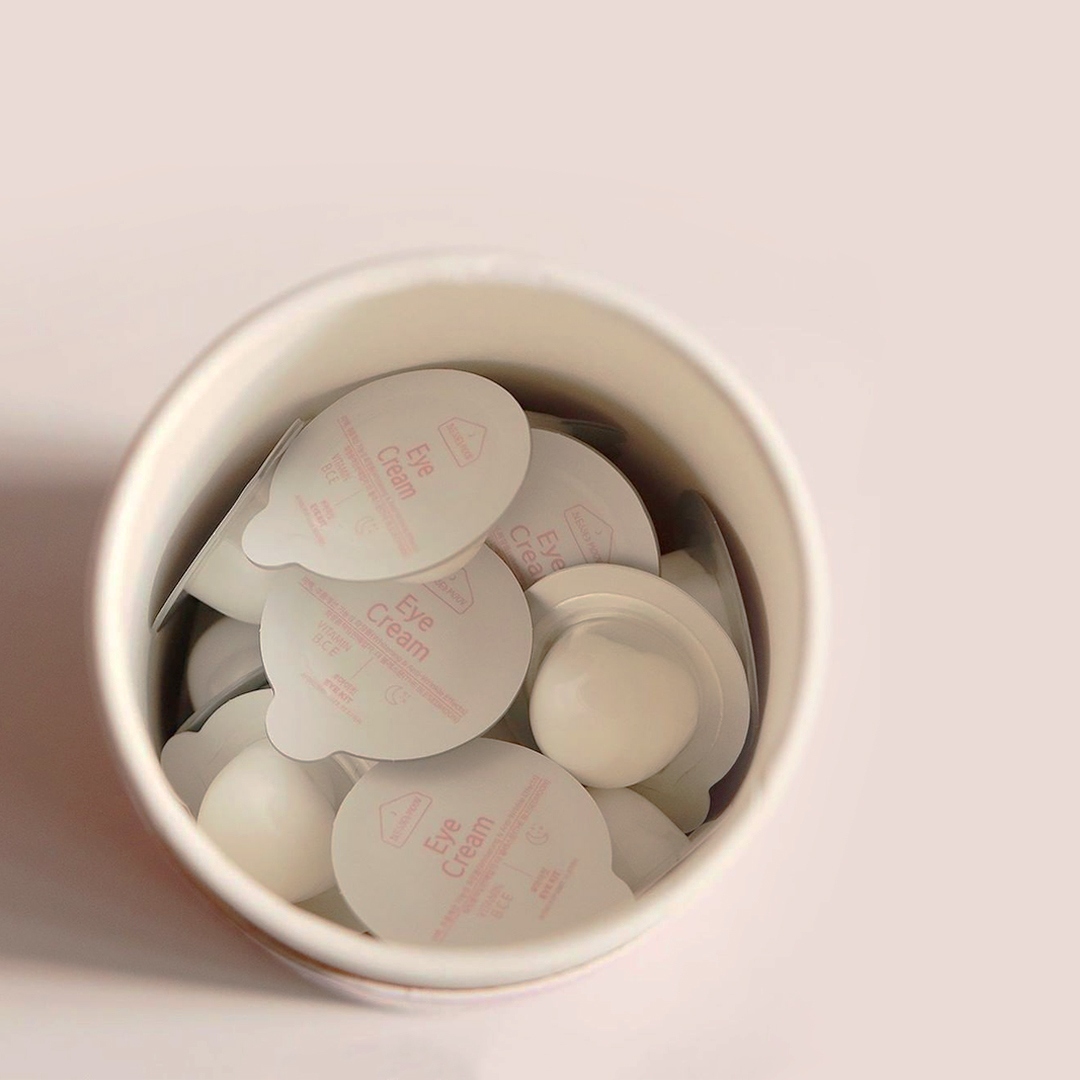 BLESSED MOON VITA EYE KIT – Eye/Full Face Cream 31pcs*2ml - Image 19